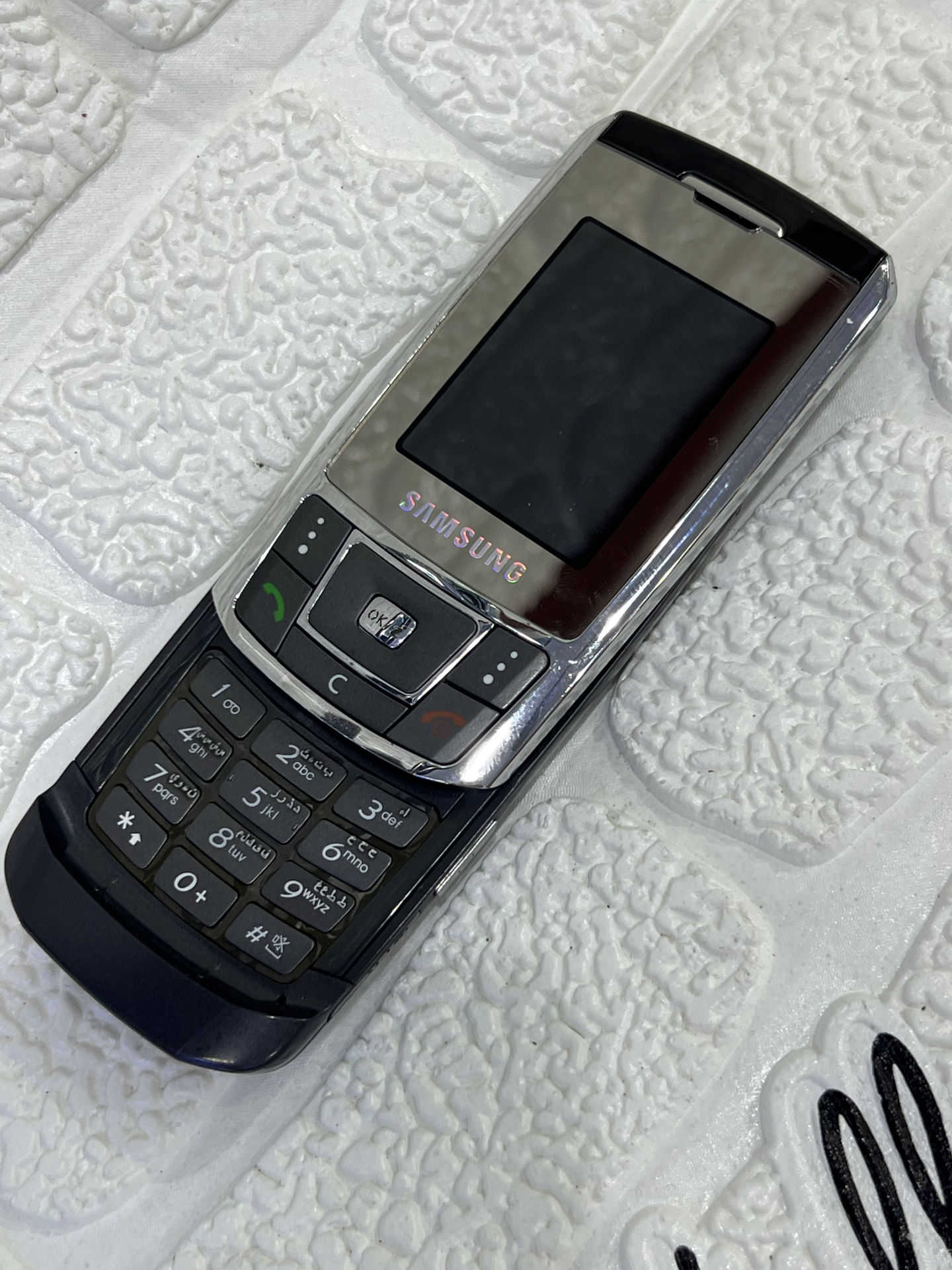 گوشی سامسونگ SAMSUNG D900